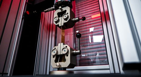 Moyen de traction soudure laser
